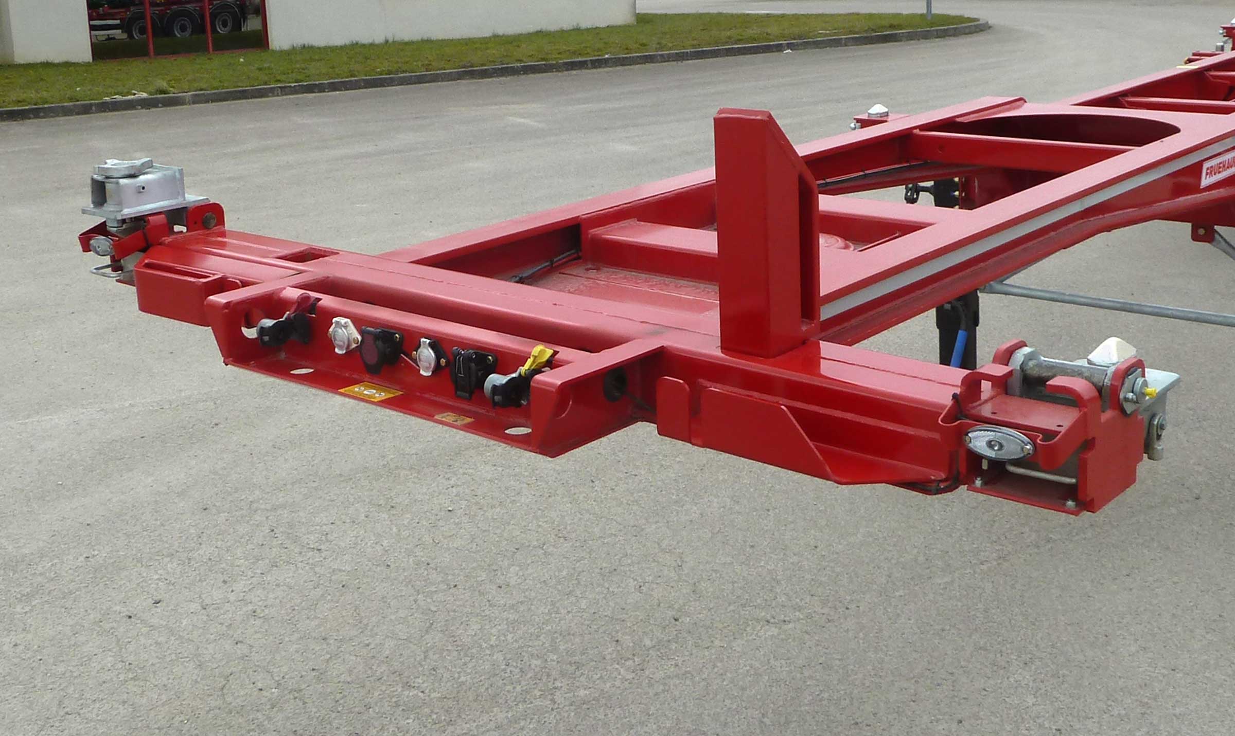 porte-conteneurs-multiflex-fruehauf